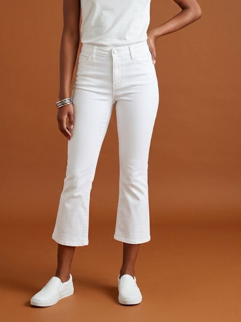 NWOT Wynne Denim Women’s White Denim Cropped Jeans - Size Medium